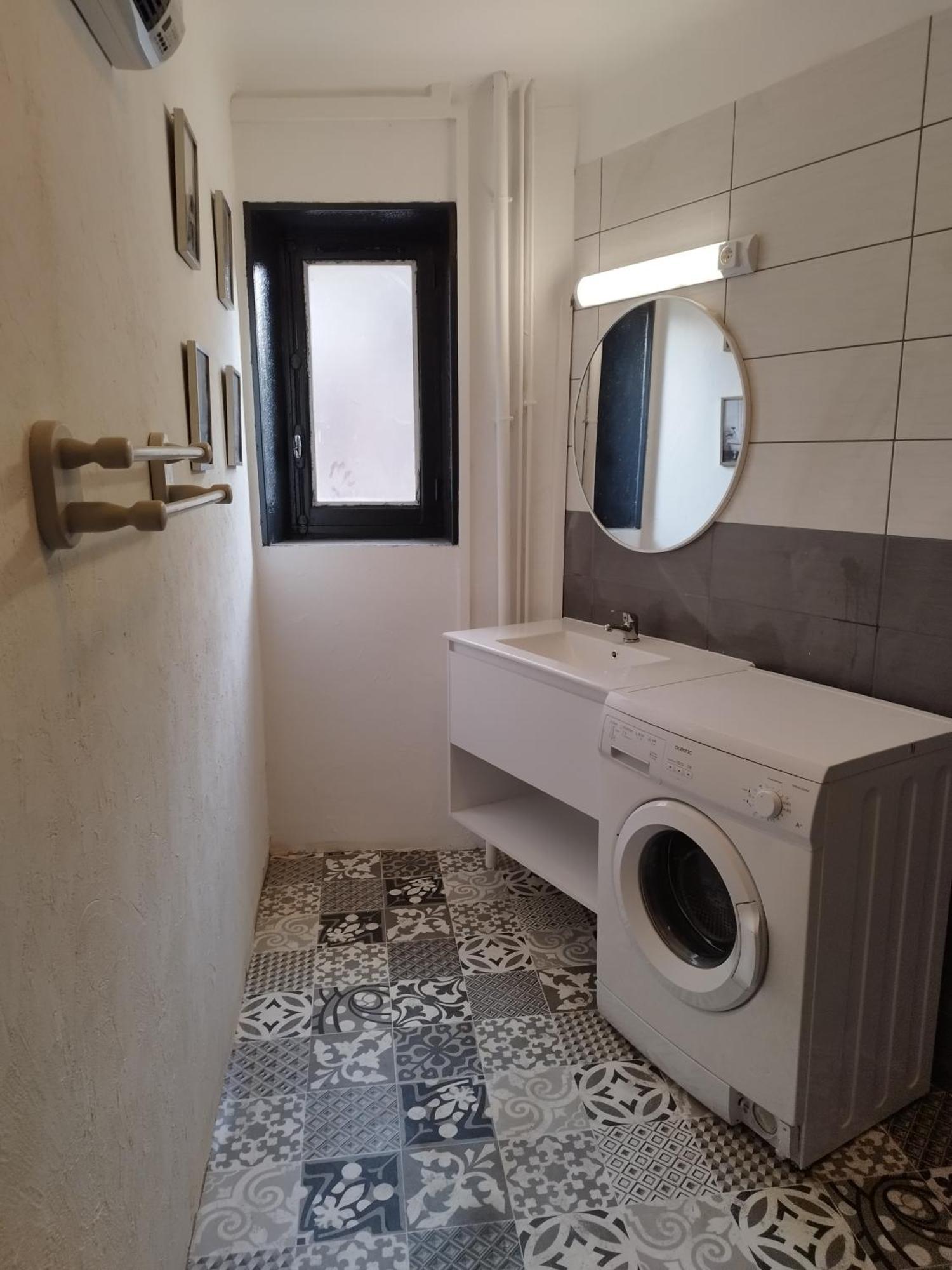 Jolie Maison De Bourg Tout Equipee 10Km D'Ambert Saint-Amant-Roche-Savine Zimmer foto